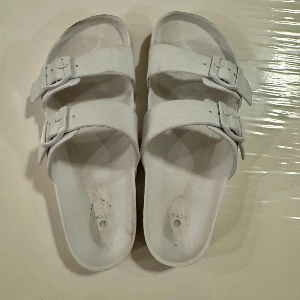 White Sand and Stone slides